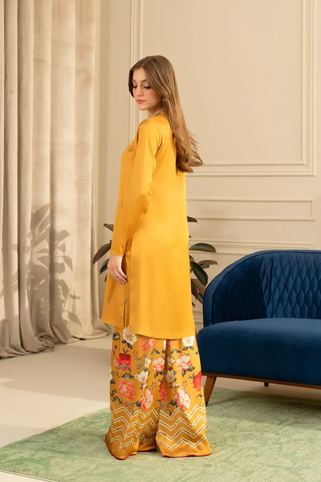 Khumil Top