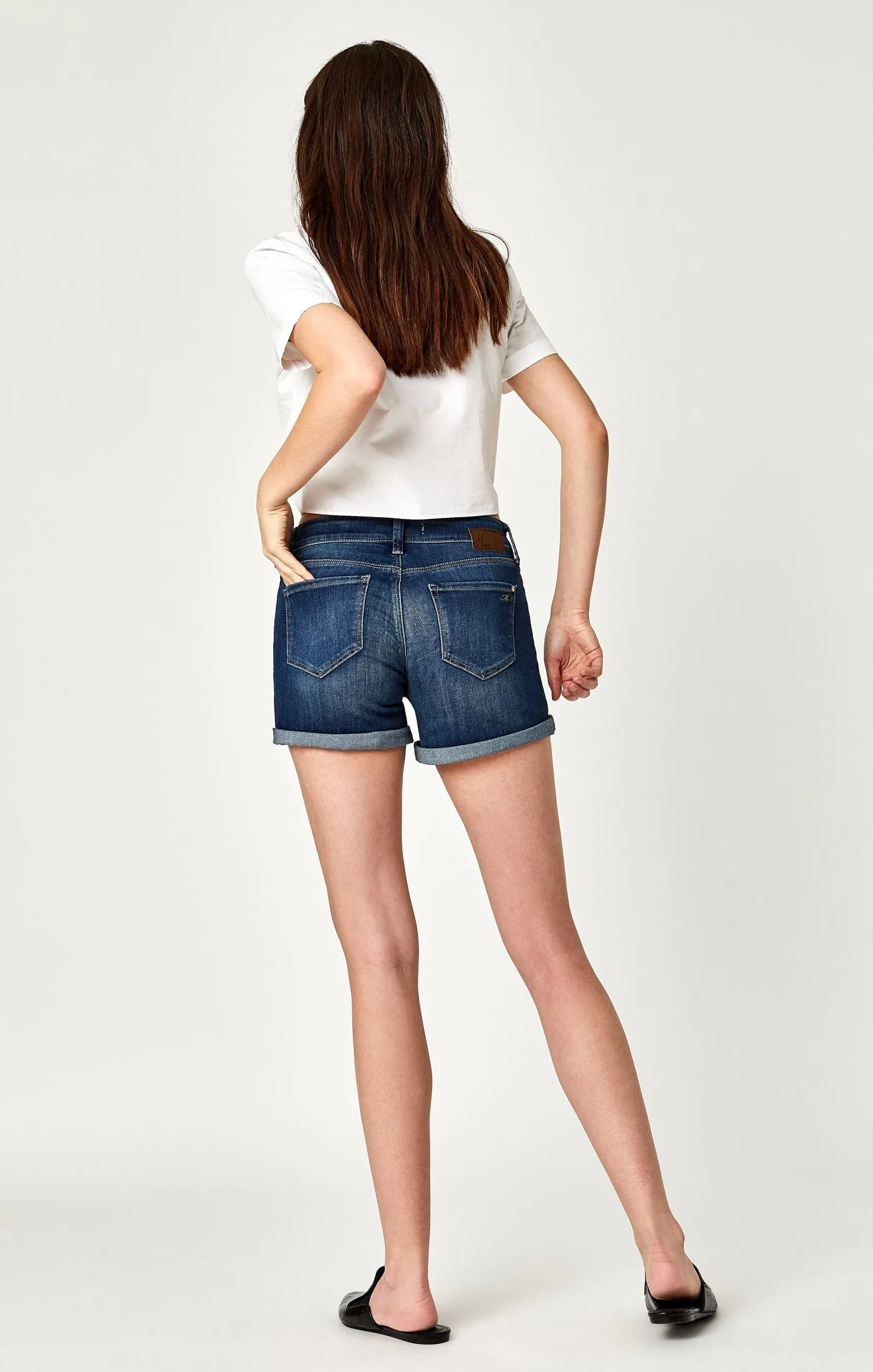 VANNA SHORTS IN DARK SHADED TRIBECA
