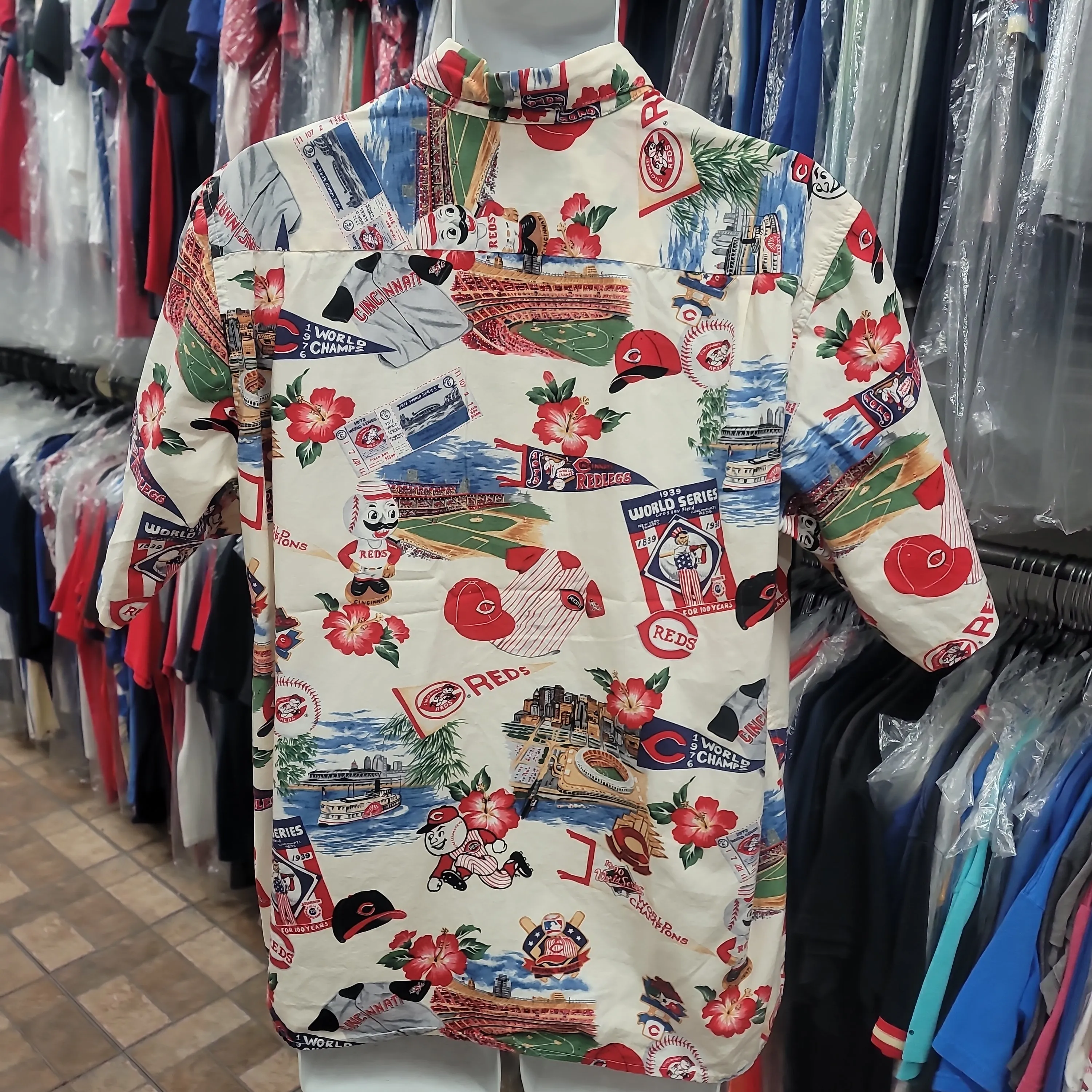 Vintage CINCINNATTI REDS MLB Reyn Spooner Cotton Hawaiian Shirt L